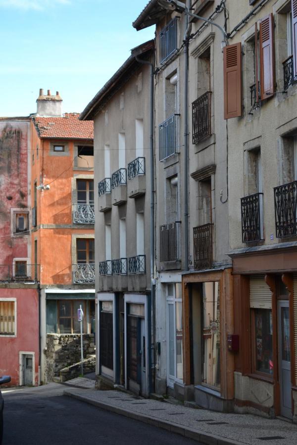 File Dans Ta Chambre ! Le Monastier sur Gazeille 外观 照片