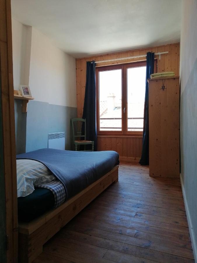 File Dans Ta Chambre ! Le Monastier sur Gazeille 外观 照片